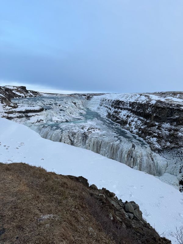 アイスランド・アイスランド「アイスランドで今度こそオーロラ！」の写真：グトルフォス

めちゃくちゃ風が強かった...