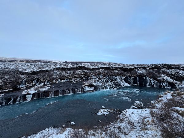 アイスランド・アイスランド「アイスランドで今度こそオーロラ！」の写真：Barnafoss（バルナフォス）

も...