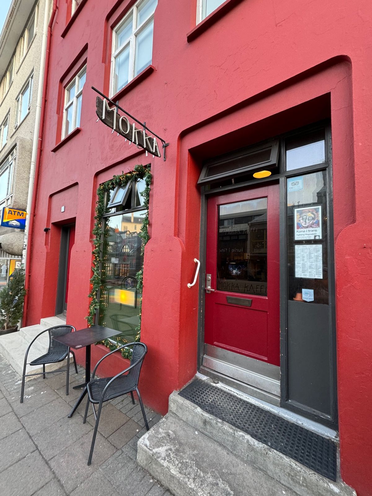 MOKKAというカフェで一休み

それにしても日本人は見かけないけど中国、...