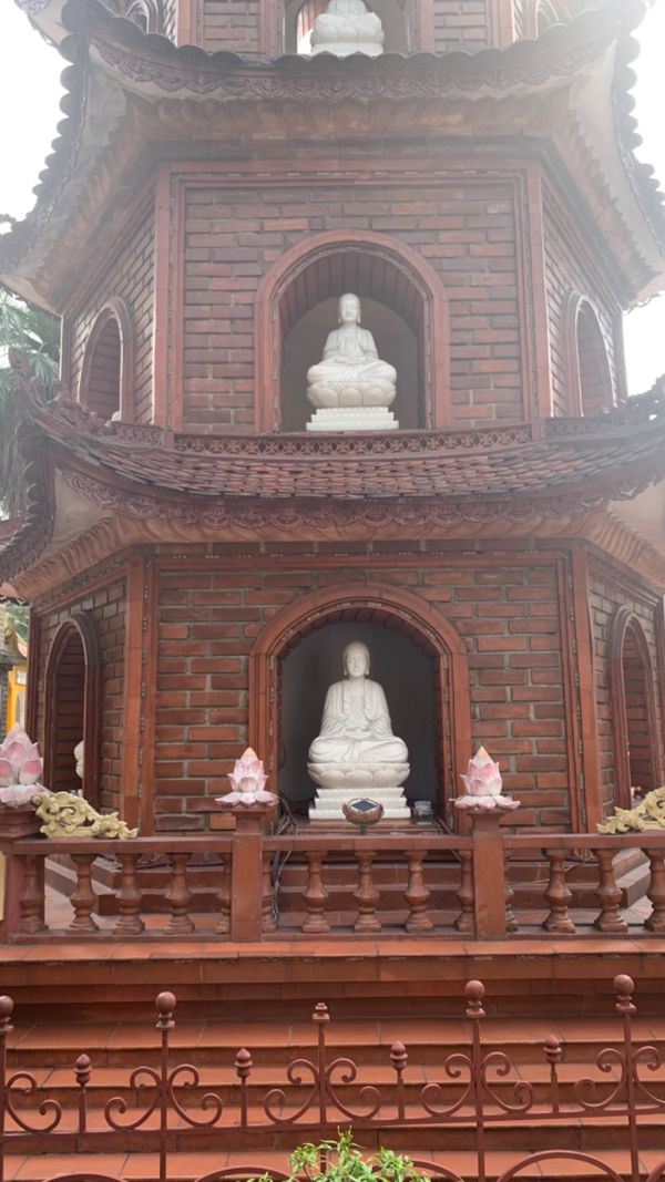 ベトナム・ハノイ「コロナ明け初海外　ハノイ乗り継ぎ旅」の写真：比較的狭いエリアに歴史ある建物が集まって...