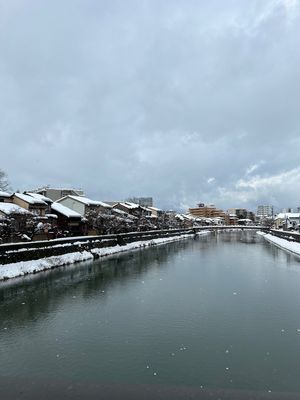 金沢、本気の積雪
寒いけどすごく綺麗だし蟹と寒鰤美味しい